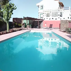 https://chalet-ruta-la-era-de-mota.in-canary-islands.com